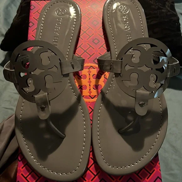 Malta Gray authentic Tory Burch slides